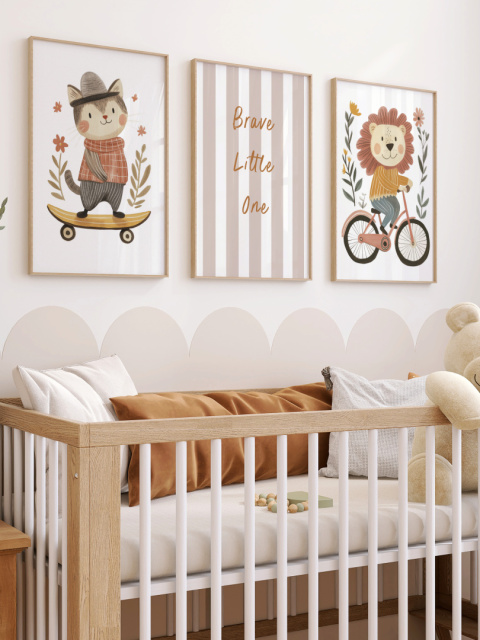 Minimalistyczny napis 'Brave Little One'